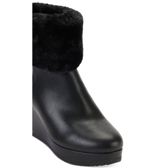 DKNY Womens Nadra Almond Toe Wedge Heel Booties Black Smooth Size 7M NIB - Picture 3 of 5